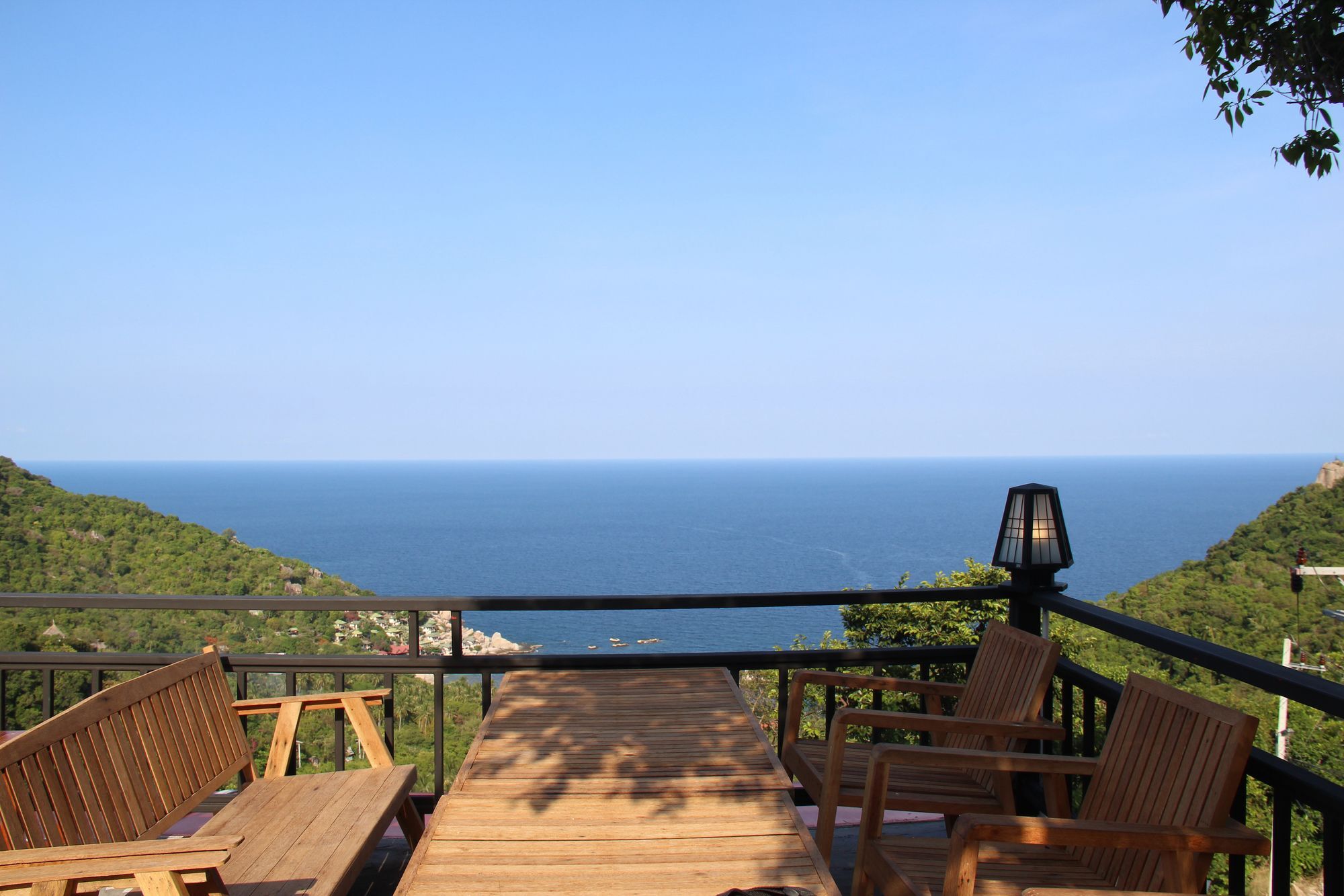 At Tanote Hotel Ko Tao Exterior photo